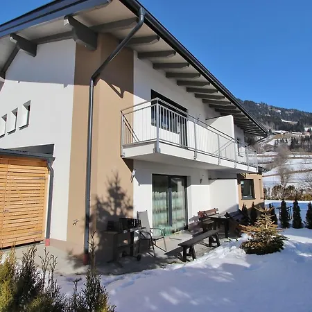 Nyaraló Casa Alpina Ii *